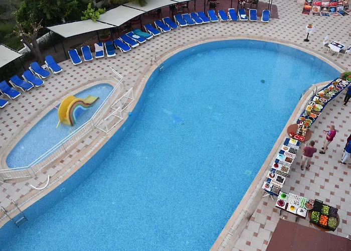 Ares Blue Hotel 4*