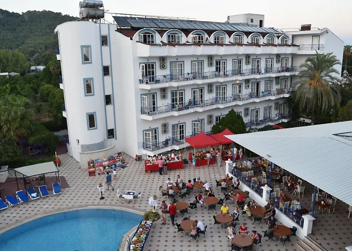 Ares Blue Hotel 4*