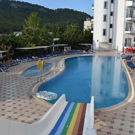 Ares Blue Hotel Kiris