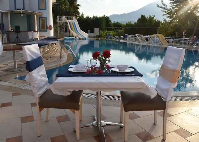 Hotel Ares Blue Kiris